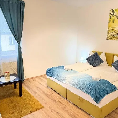 Friends & Family Nest Apartmán